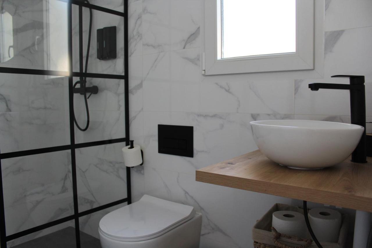Brand New Studio With Terrace And Bbq Close To City Center Málaga Exterior foto